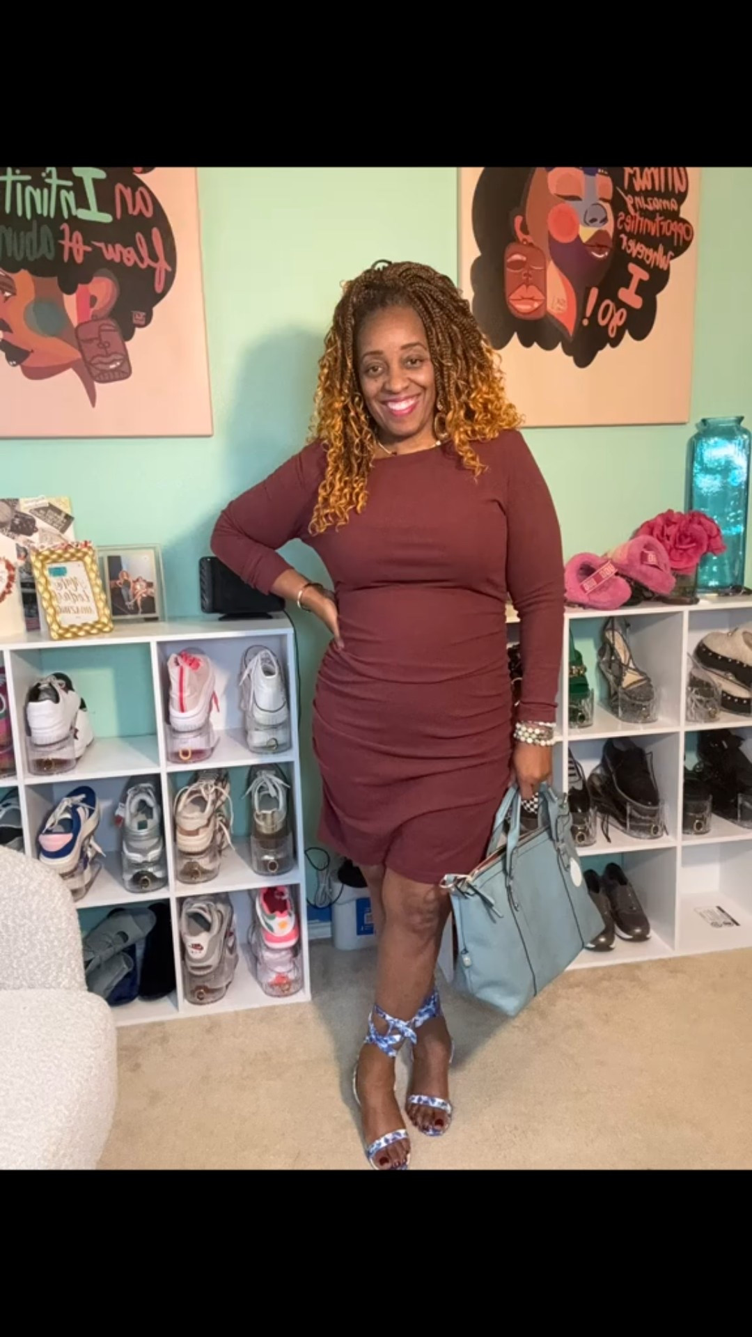 Sunday funday look! Click the link below to purchase: https://liketk.it/5oISb

#LTKActive #LTKOver40 #LTKU