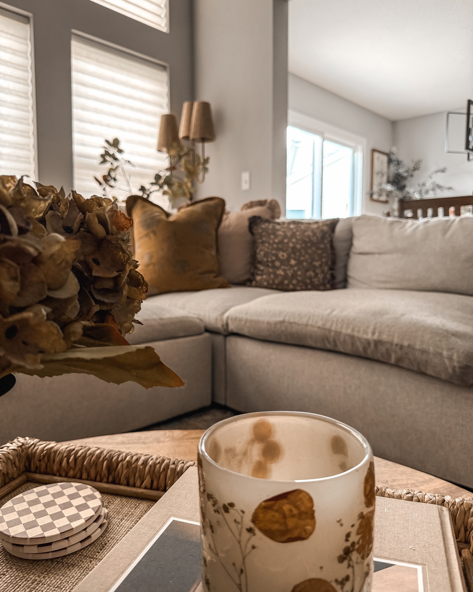 Fall decor, fall styling, living room styling, sofa sectional, fall pillows

#LTKHome #LTKSeasonal