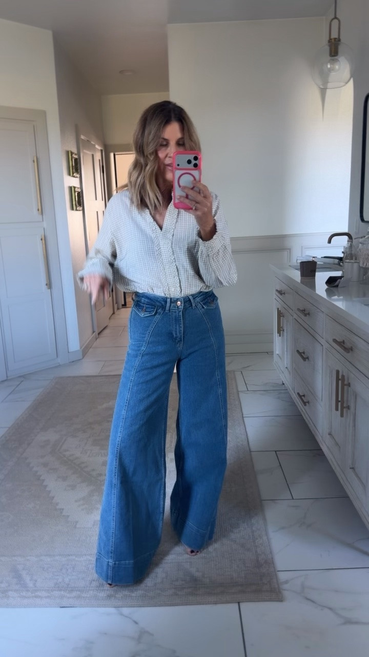 Size 4 x 32 in jeans love the 70s vibe
Too size small

#LTKOver40