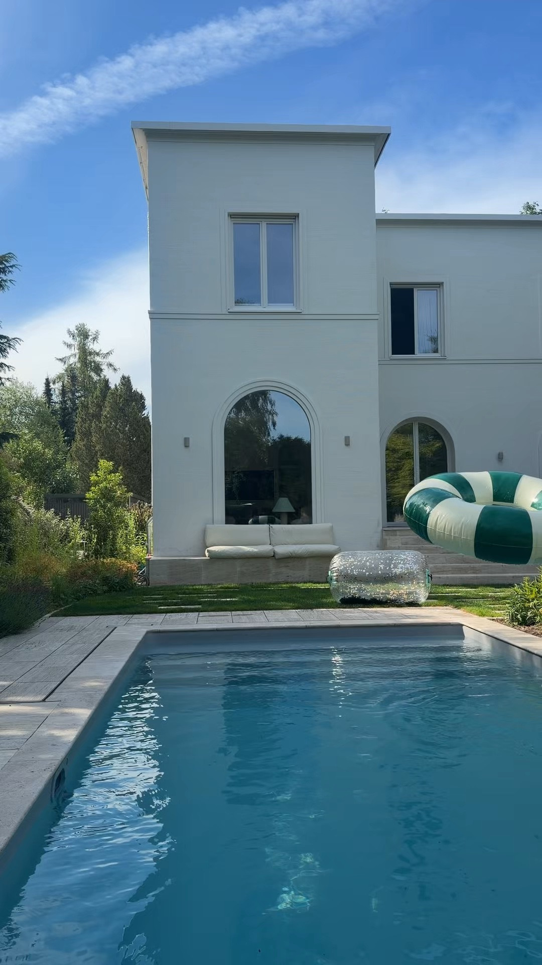 Pool-Aufsicht jetzt noch gemütlicher

#LTKhome