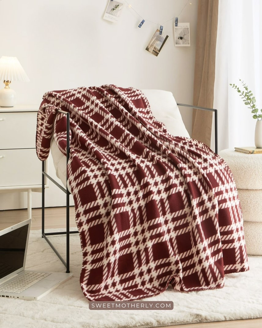 $𝟰 fleece throw blankets! More colors and patterns available-- add them to a gift or grab some to donate!

Decorative throw pillows
Cozy throw blankets
Accent table lamps
Decorative vases
Wall art prints
Coffee table books
Decorative trays
Scented candles
Mirror wall decor
Ceramic decorative objects

#LTKGiftGuide #LTKSaleAlert #LTKHoliday