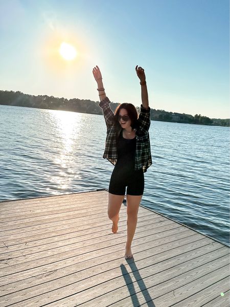 Fall lake outfit 
Ribbed one piece bodysuit 
Flannel plaid shirt 
Amazon 
American eagle 
Quay sunglasses 


#LTKfindsunder50 #LTKSeasonal