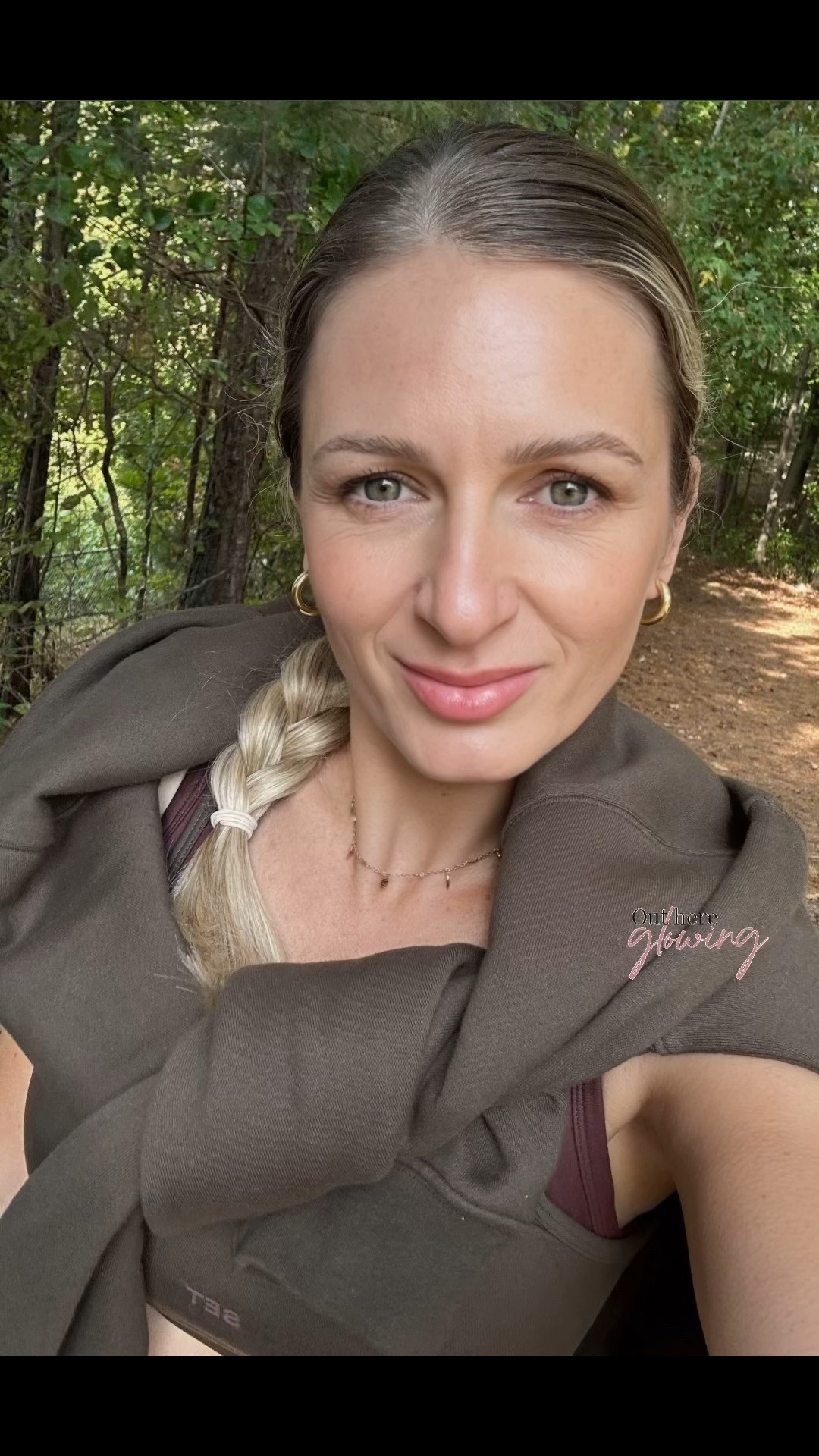 My skin feels so happy, only skincare + tinted SPF in this photo…and some good lighting obviously! 
Linking the new additions to my skincare routine…spoiler alert- all K beauty! 

*SPF shade 3.5

#skincare #Kbeauty #skincarefinds #amazon #koreanskincare #serums #glassskin #over40

#LTKBeauty #LTKFindsUnder50