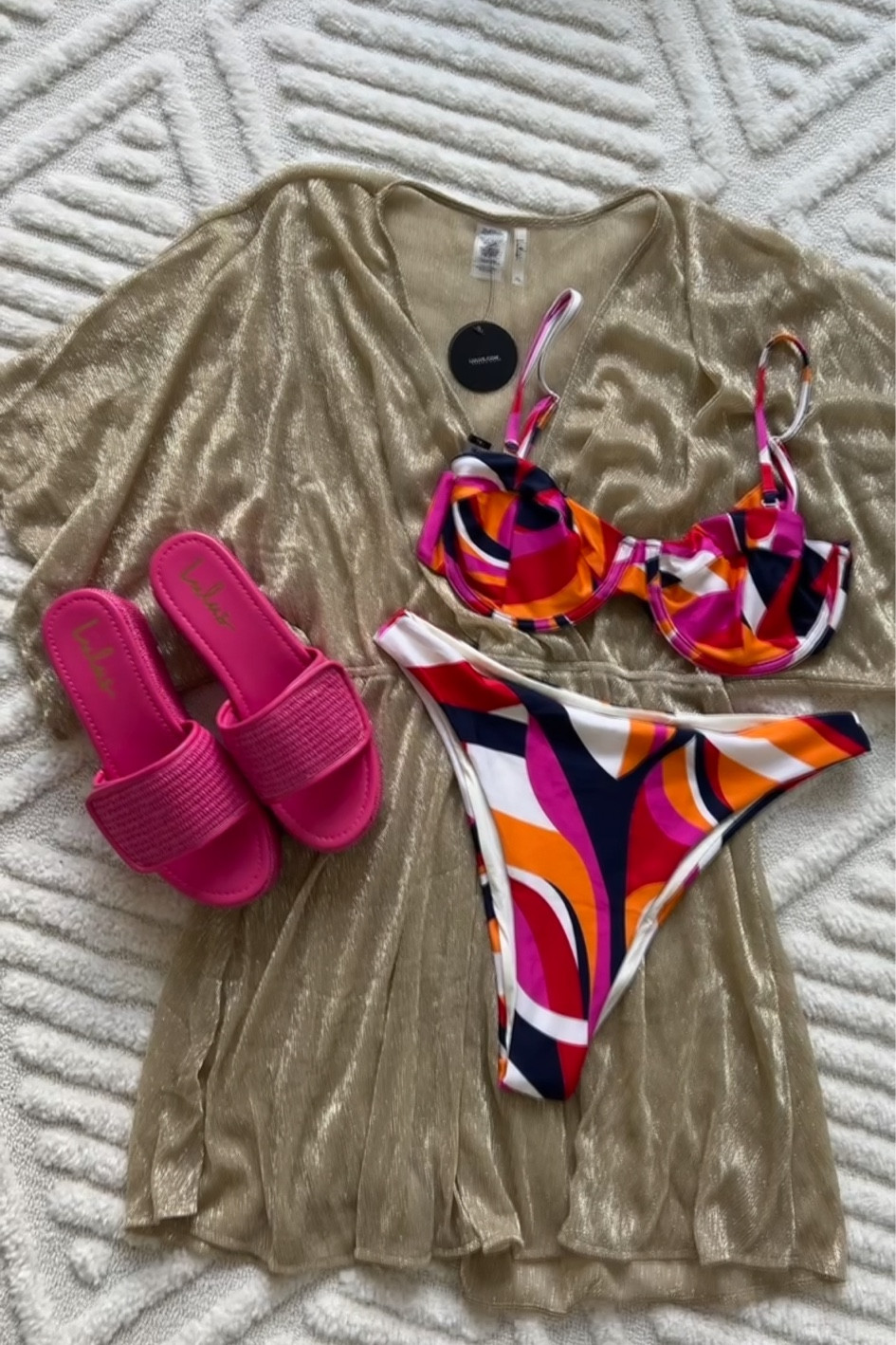 Pool day beach outfit for summer vacatioPalm

#LTKStyleTip #LTKSwim #LTKTravel