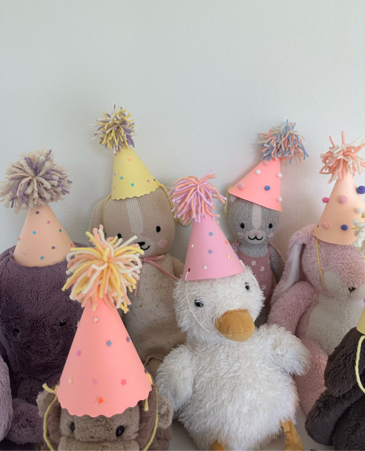 Party hats & animals 🎀🍊💓💫

Party decor/ party ideas/ party hats / 