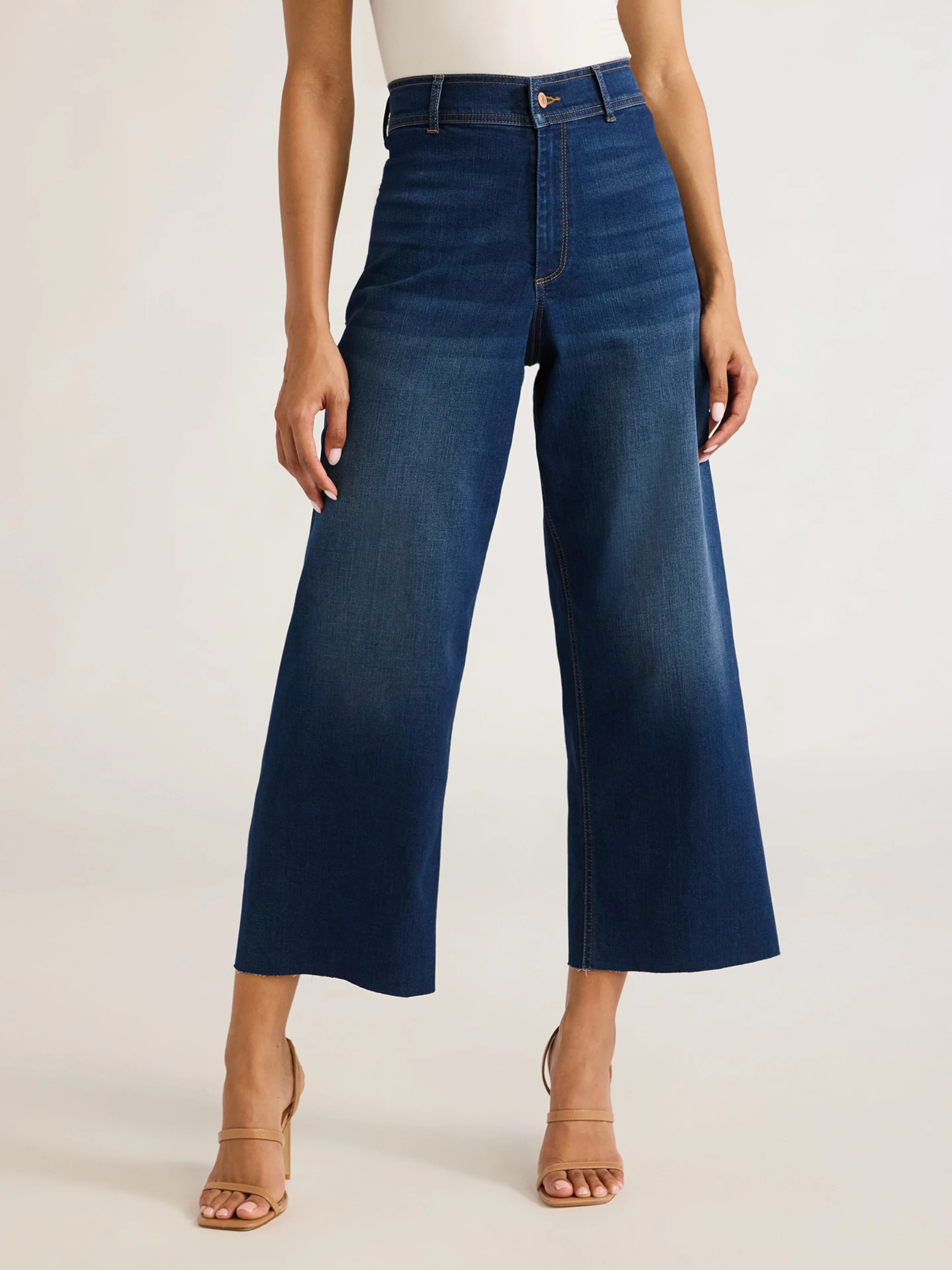 Sofia Jeans Women's Margo Wide Crop Super High Rise Jeans, Sizes 0-20 - Walmart.com | Walmart (US)