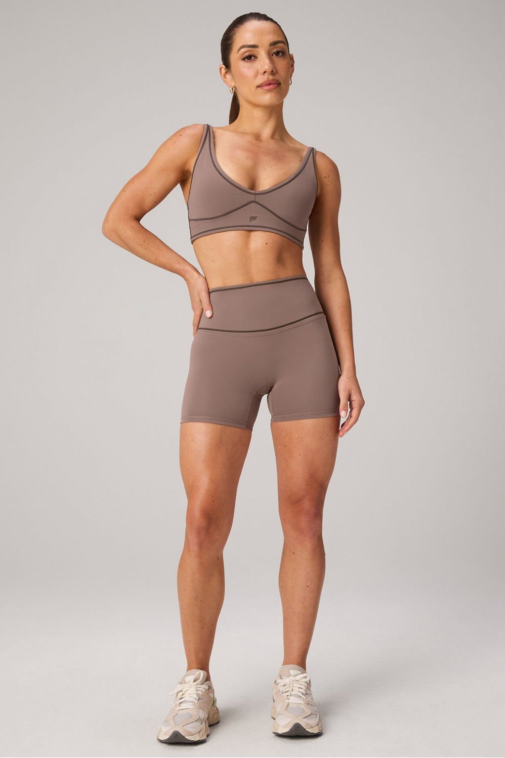 The No-Seam PureLuxe TLC Short 4" | Fabletics