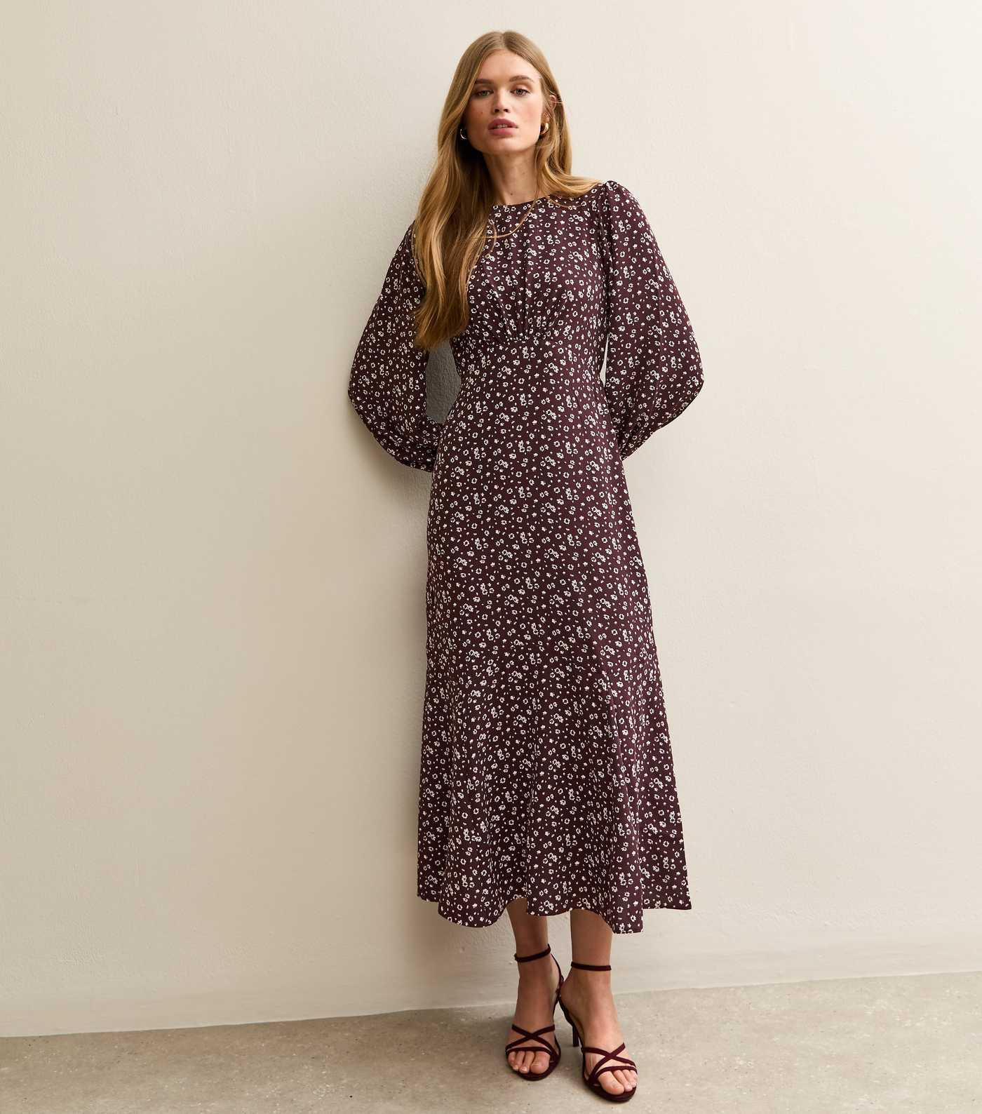Burgundy Floral Godet  Midi Dress | New Look | New Look (UK)