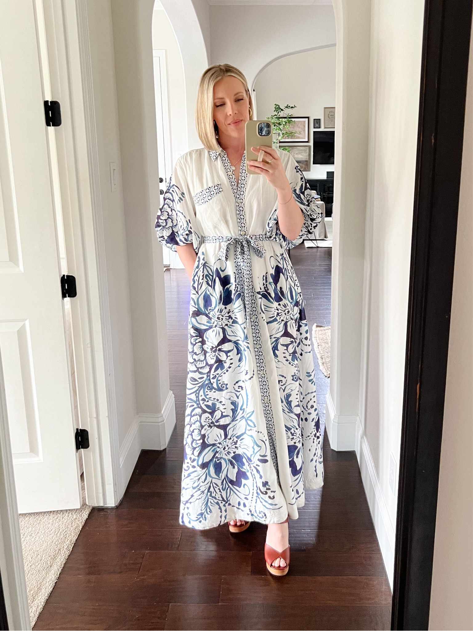 My Easter dress, but it’s perfect for all Spring and Summer!  And it has pockets!!

For the leather clog sandals, size up

#LTKover40