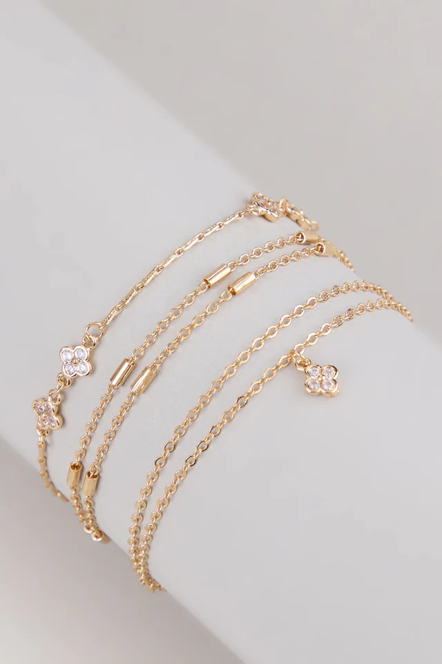 Dainty Daze Layered Chain Bracelet Set | Windsor Stores