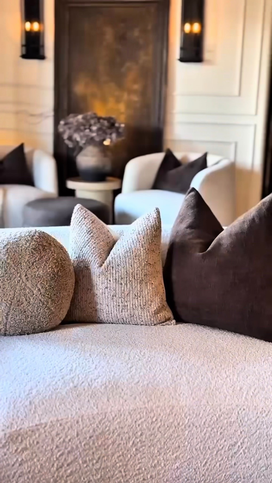 These textured pillows are some of my absolute favorites in our home. I love how the mix of tones and fabrics adds warmth and dimension to the couch.😍

#livingroomdecor #neutralhome #homedesign #interiorinspo #amazonhome

#LTKStyleTip 

Follow my LTK @Summertstyles on the @shop.LTK app to view this post and get my exclusive app-only content!

#liketkit #LTKHome
@shop.ltk
https://liketk.it/5ukJE