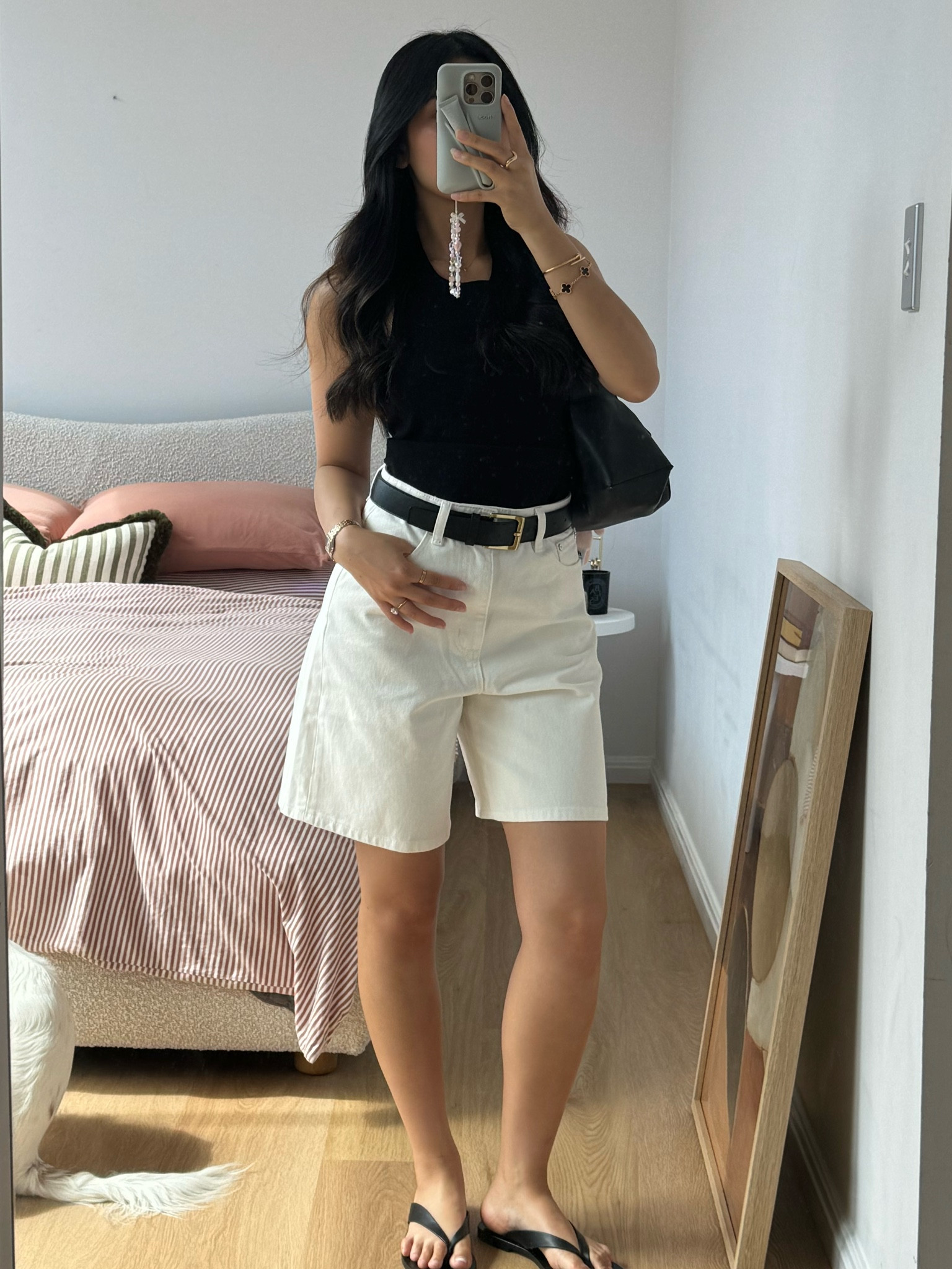 This will be my spring summer uniform 

Shorts - SIZE 6
Top - XS

#FashionWeek #LTKaustralia #LTKspring