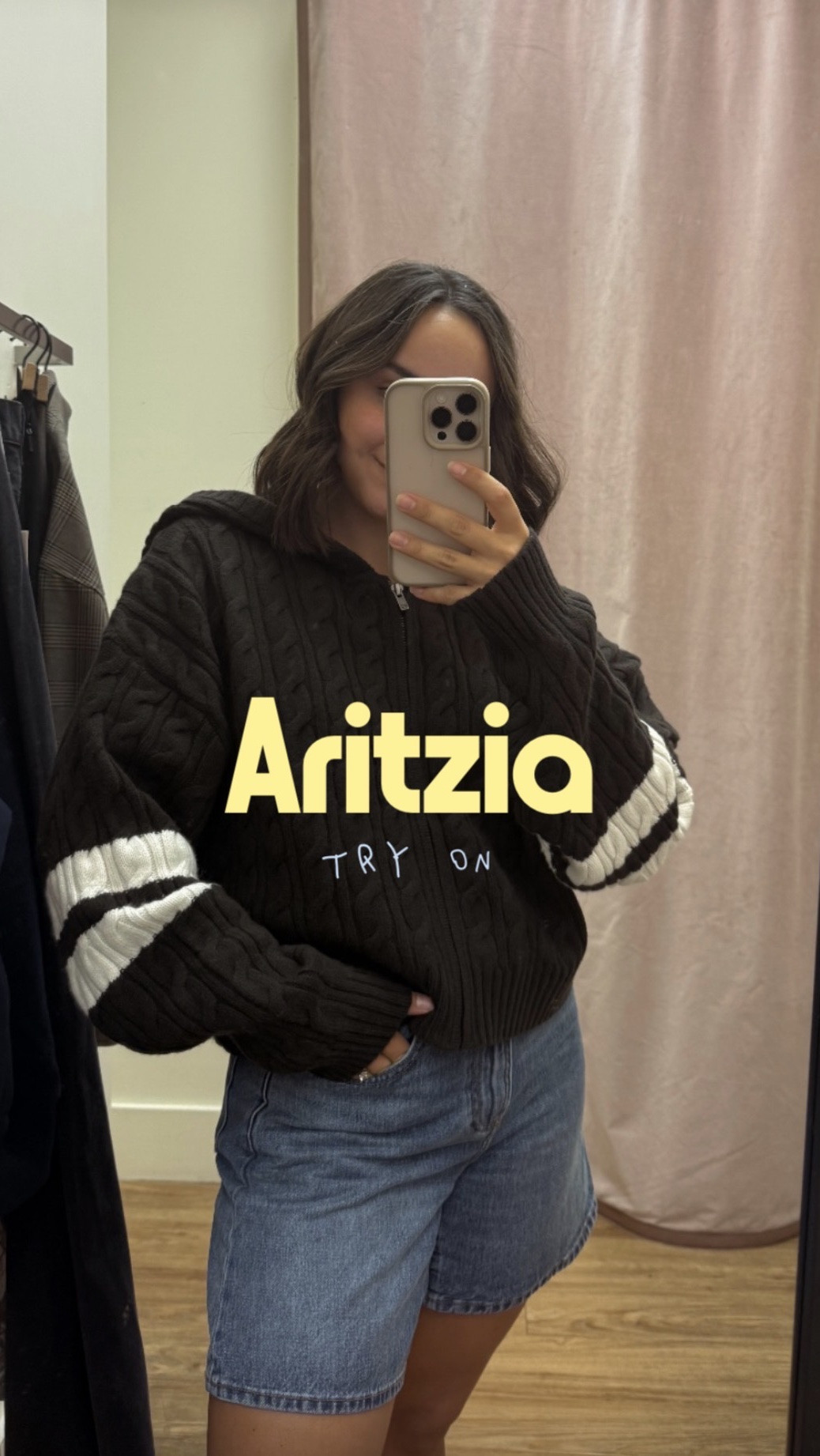 Fall finds at Aritzia! Aritzia does fall fashion best. I love the cashmere sweaters, baggy jeans, and super comfy sweat sets

#LTKcanada #LTKfall #LTKstyletip
