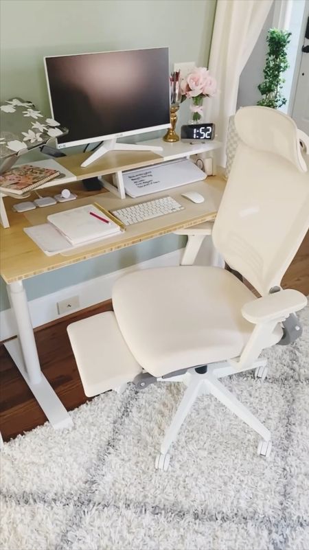 ✨My blogging home office is
getting a Spring refresh...🌸

Step into my world of productivity and creativity!

Join me as I transform my space into the ultimate feminine home office oasis, where organization meets comfort and style.

Best of all...a lot of my new decor is on SALE for Amazon’s Spring Sale! It ends today, so don’t miss it!

#HomeOfficeGoals #FeminineWorkspace
#CreativeCorner #Amazonfinds
#feminineoffice #workfromhome #workspace

#LTKsalealert #LTKSeasonal #LTKhome