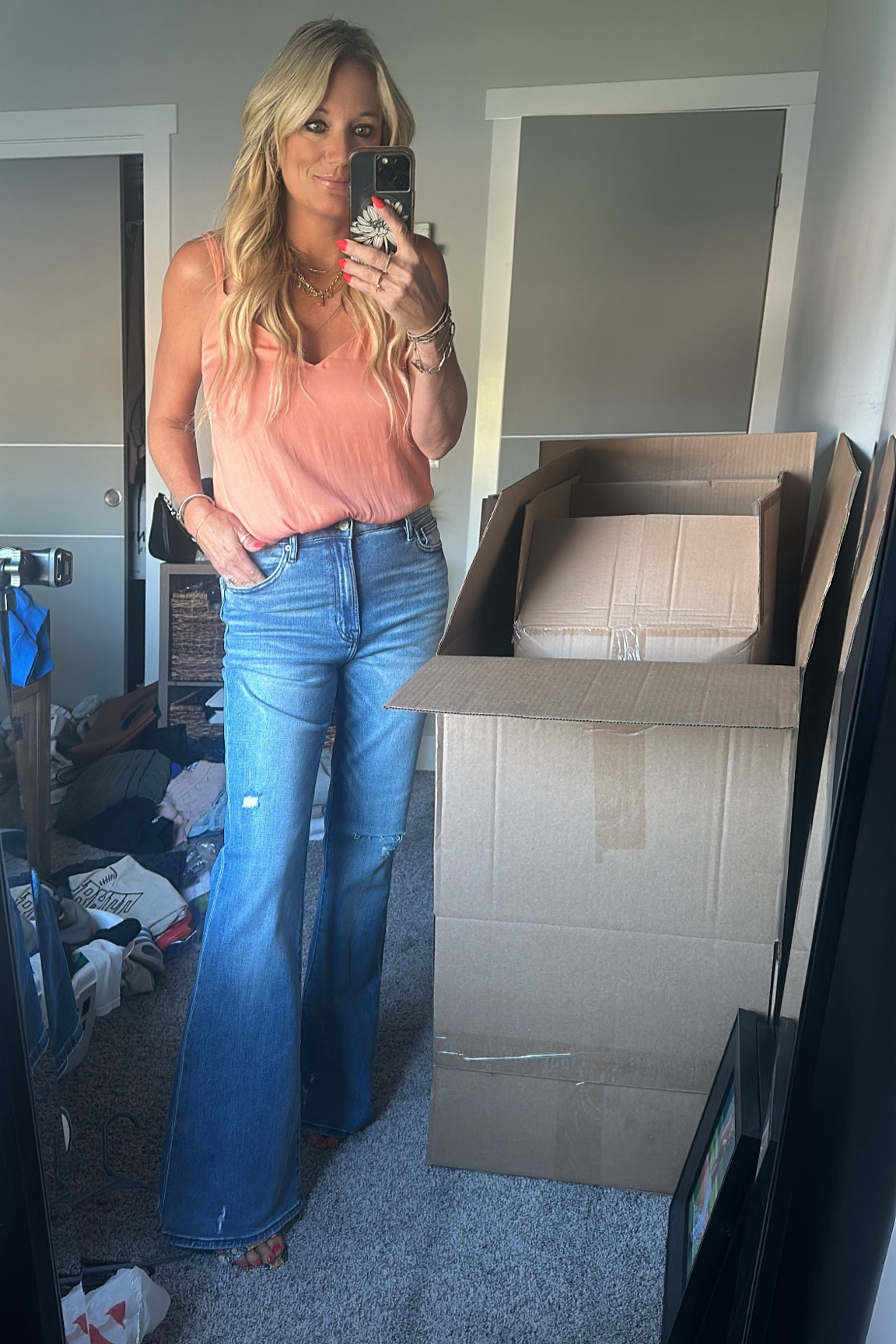 Vici flare jeans fit TTS (wearing 28),
Hammered Bar necklace (favorite layering necklace), tangerine silk tank size small

#LTKxVICI