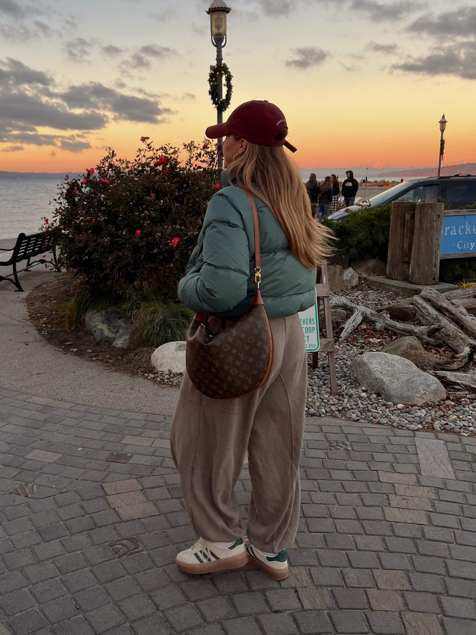 Lululemon jacket soo warm love this color size 8 tts + medium in free people sweats they’re my faves. Size down 1/2 in adidas gazelle I love the platform!  