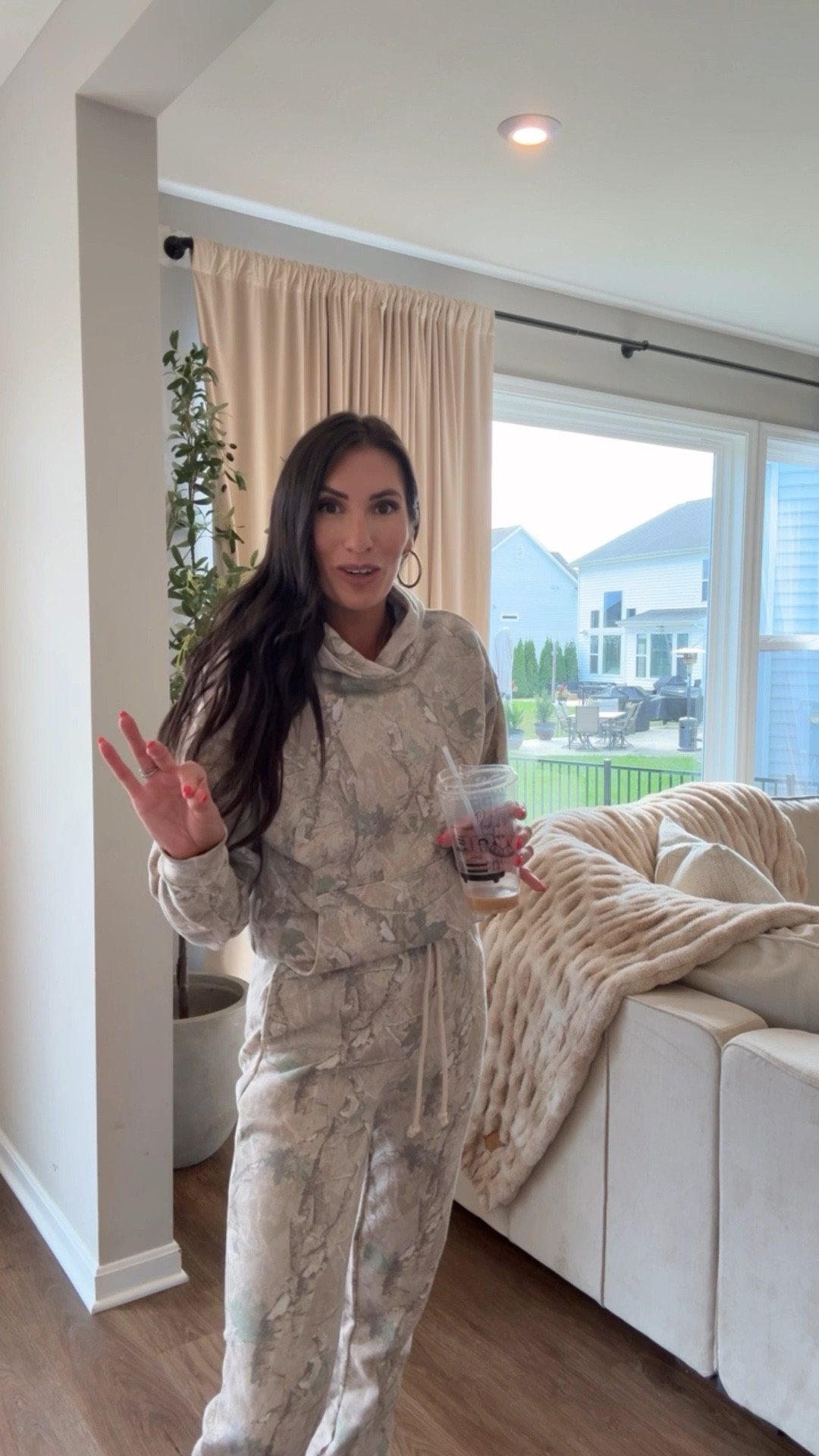 Walmart camo set
This set is giving Abercrombie vibes!
So so comfortable! 
It’s actually men’s so I got an XS in both top & bottoms 
Walmart finds 


#LTKFindsUnder50 #LTKStyleTip #LTKShoeCrush