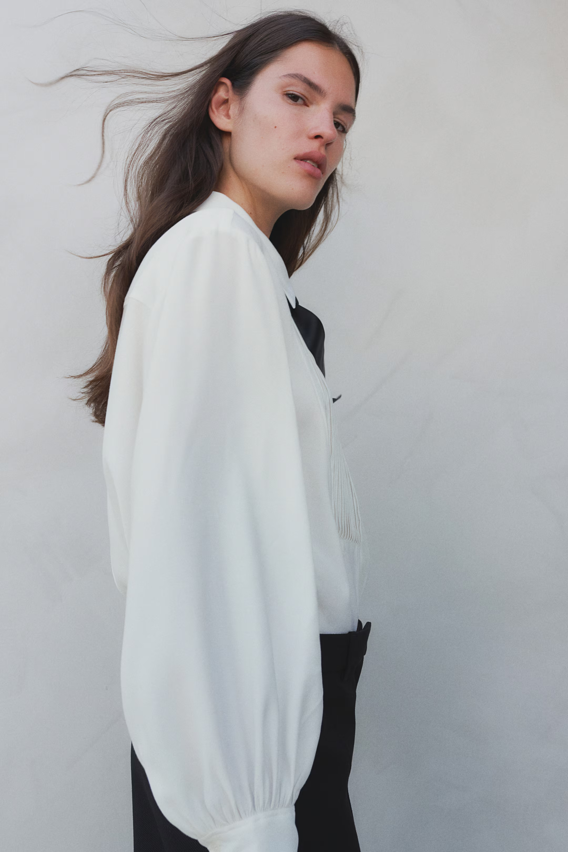 Tuxedo-style shirt - White - Ladies | H&M GB | H&M (UK, MY, IN, SG, PH, TW, HK)