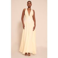 Lemon Plunge Textured Detail Maxi Dress | PrettyLittleThing US