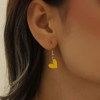 1 paar Eenvoudig & Stijlvol Geel Hartvormig Oorbellen , Geweldig Voor Moederdag , Mama , Mama , D... | SHEIN