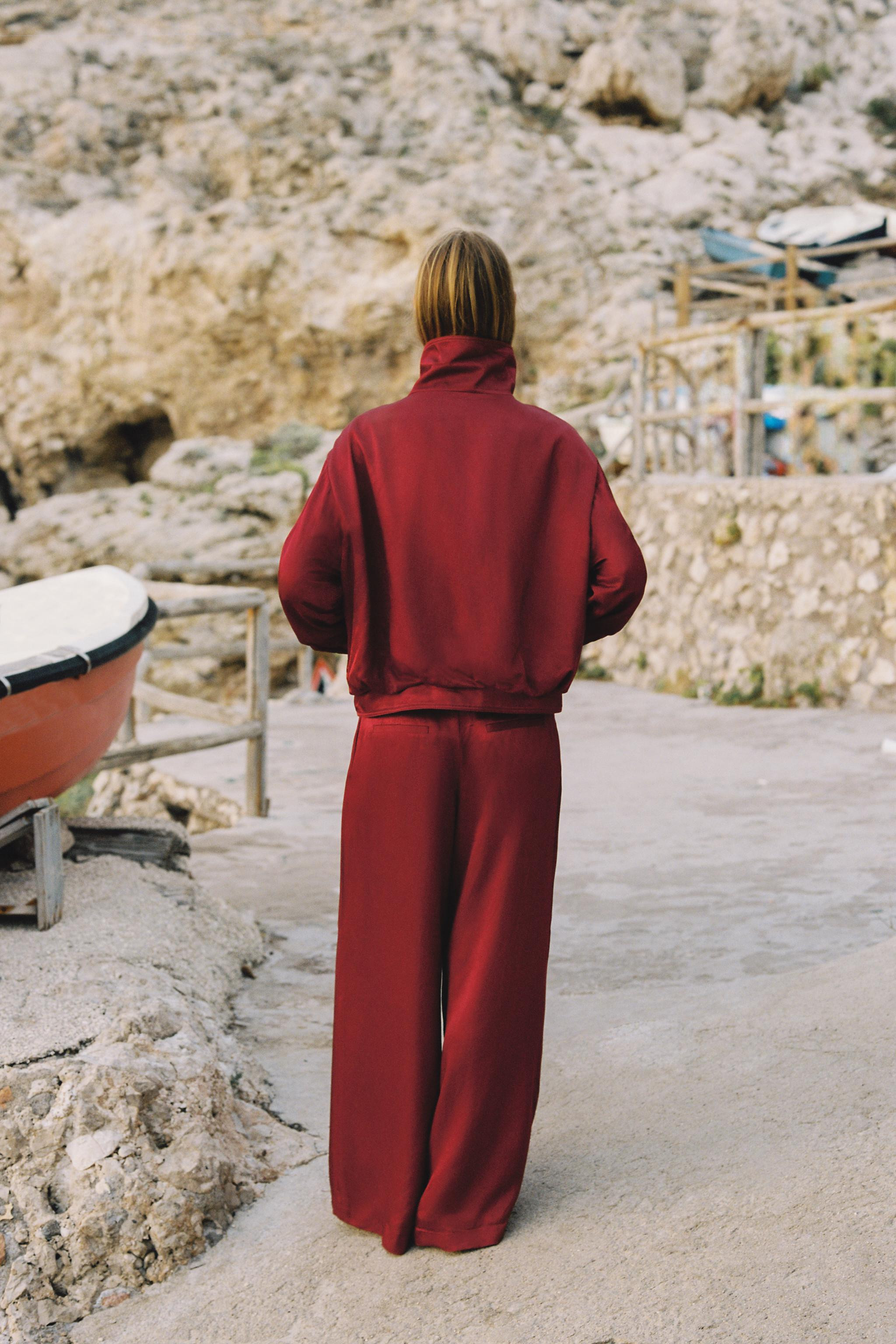 WIDE-LEG FLOWY PANTS | Zara US