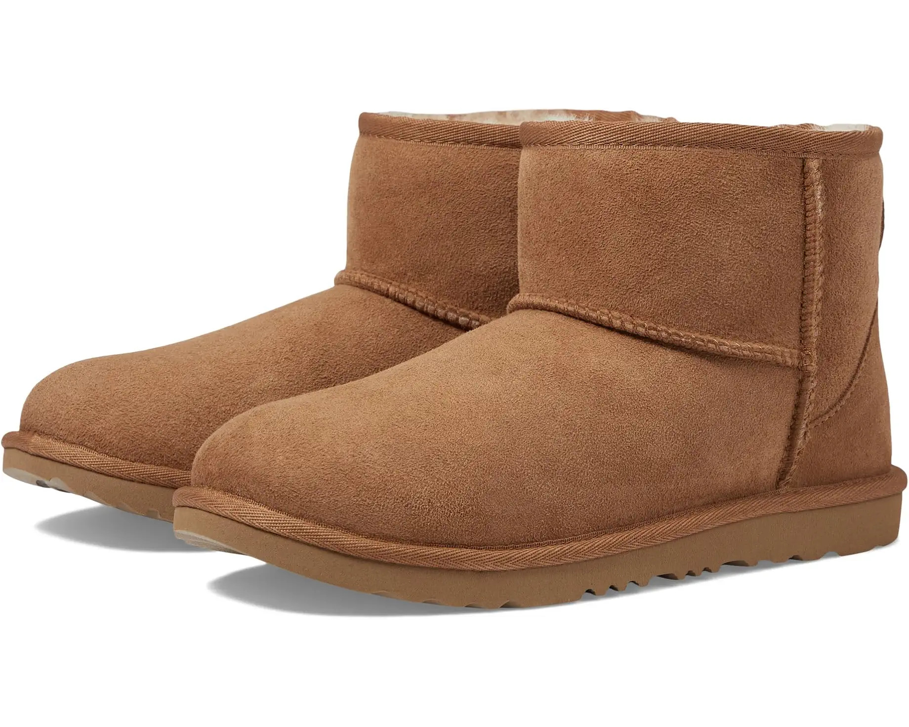 UGG Kids Classic Mini II (Little Kid/Big Kid) | Zappos