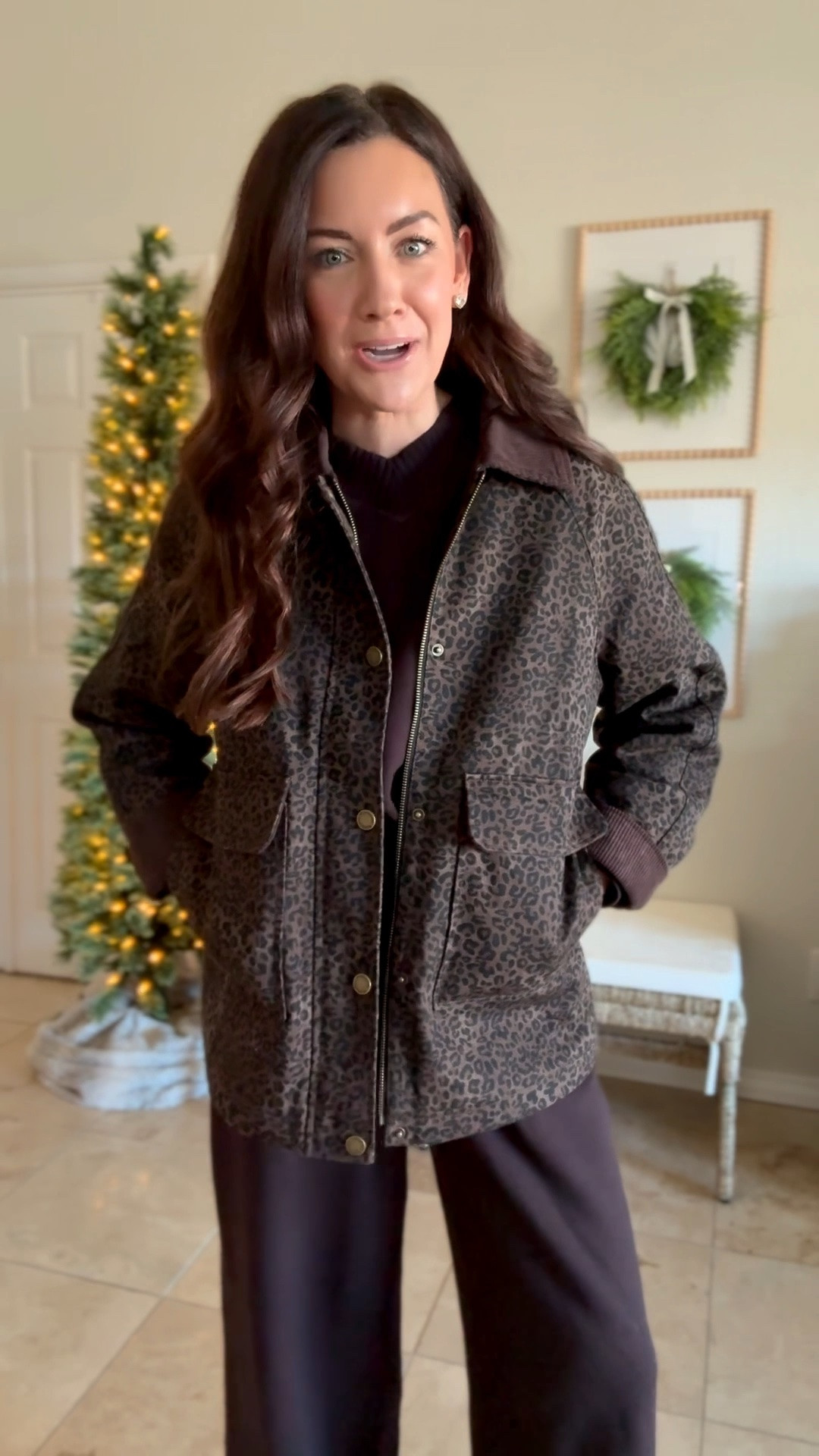 RESTOCKED, ON SALE & SHIPS FREE‼️Leopard oversized barn jacket we LOVED back & on sale for the Nordstrom anniversary sale! This jacket does run oversized, I’m wearing a small. I wouldn’t size up! A very cute layering piece for fall & winter😍

#LTKSaleAlert #LTKSeasonal #LTKmomlife