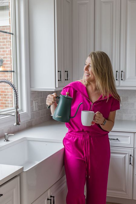 Mother’s Day Favorites


Mother’s Day  gift ideas  pink loungewear  spring fashion  kitchen finds  electric kettle  amazon fashion  arched manor

#LTKSeasonal #LTKhome #LTKstyletip