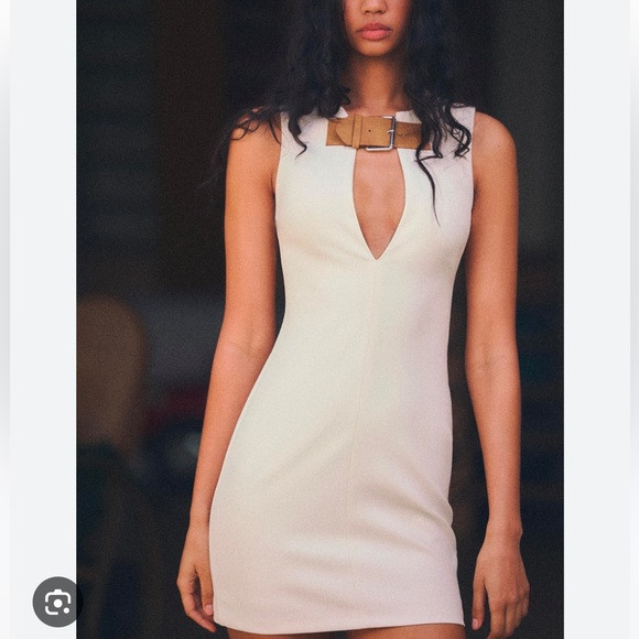 NWT Zara white dress with buckle size xs | Poshmark