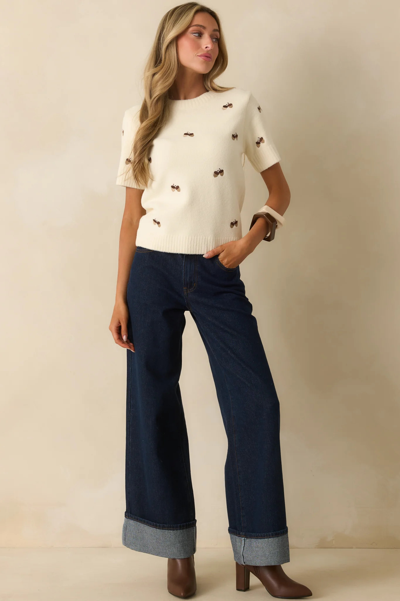 Found My Place Ivory Acorn Embroidered Short Sleeve Sweater | Red Dress