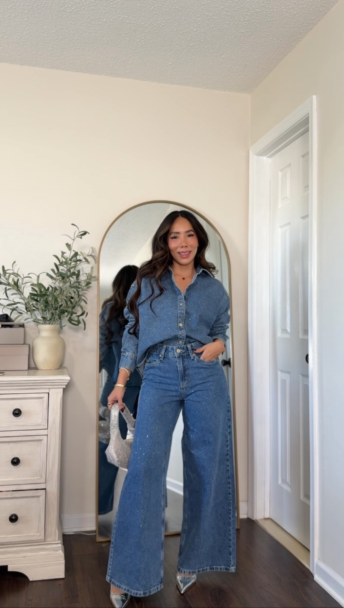 Loving this rhinestone embellished denim set! 

#LTKootd #LTKFindsUnder50 #LTKHoliday