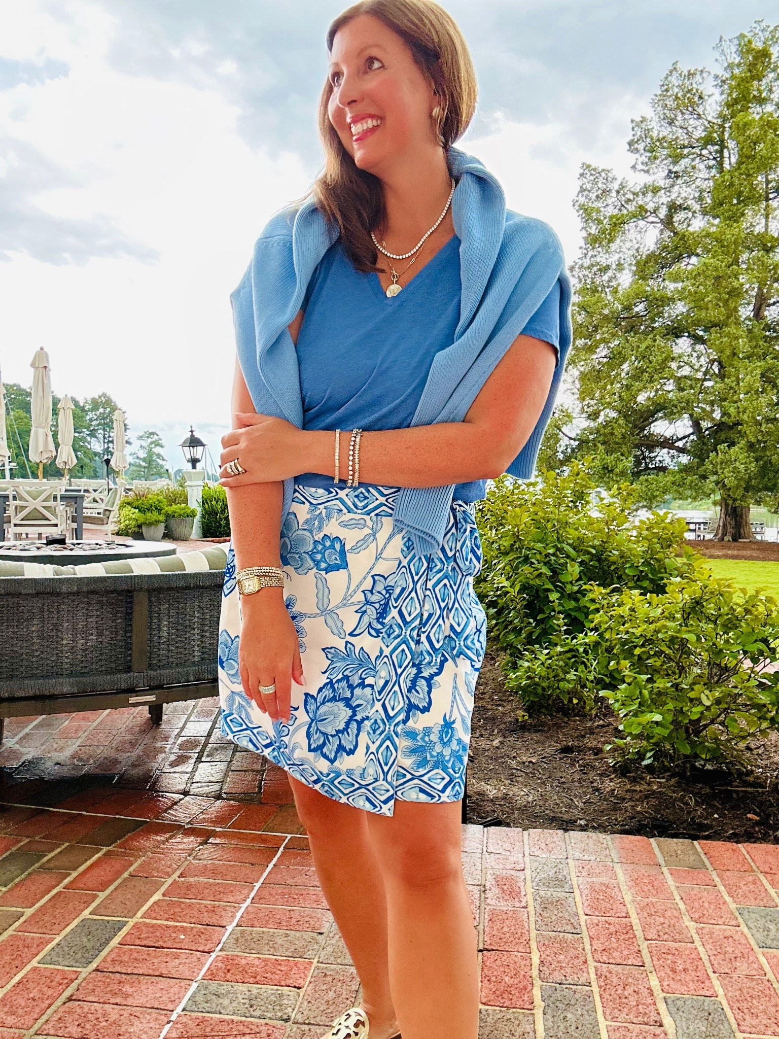 This skirt is incredible quality for the price and comes in so many patterns + colors!
Use ERIN and save 15% on all Melinda Maria Jewelry linked!

#LTKOver40 #LTKFindsUnder50 #LTKMidsize
