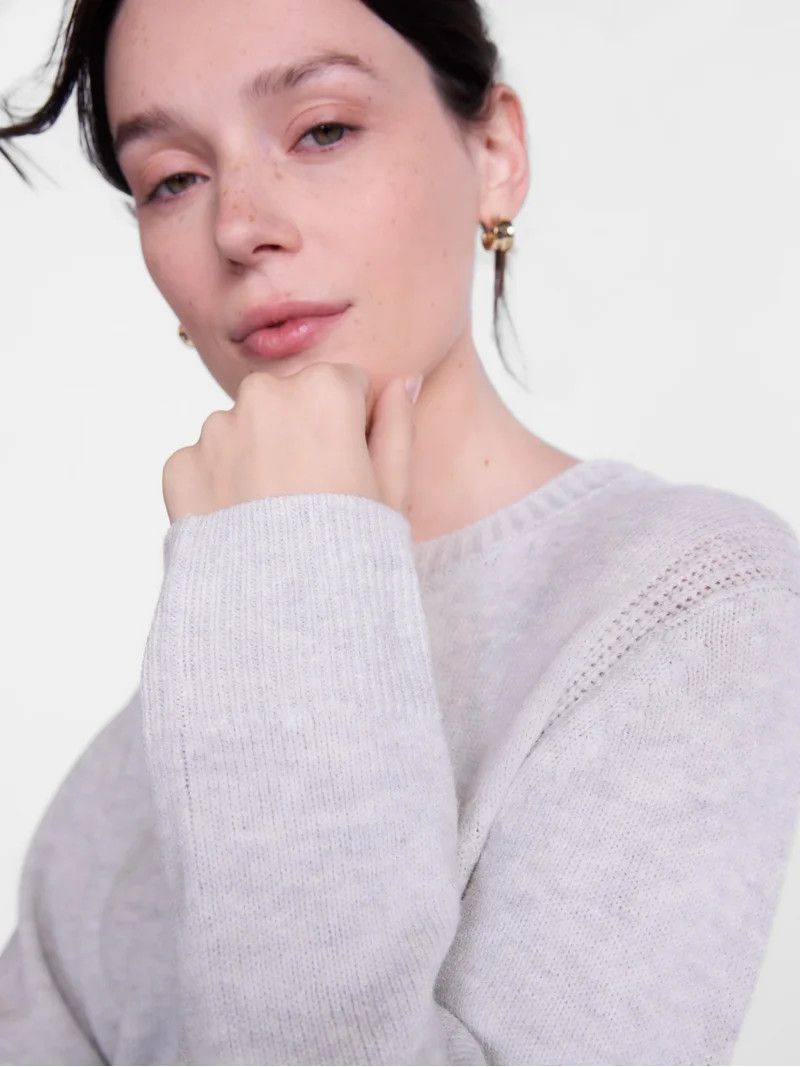 Scenario Women's and Women's Plus Cozy Crewneck Sweater with Long Sleeves, Sizes XS-4X | Walmart (US)