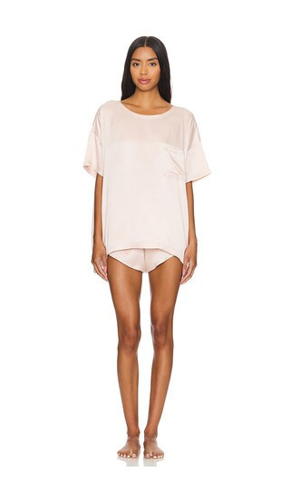 LUNYA Washable Silk Tee Short Set in Blush. - size M | Revolve Clothing (Global)