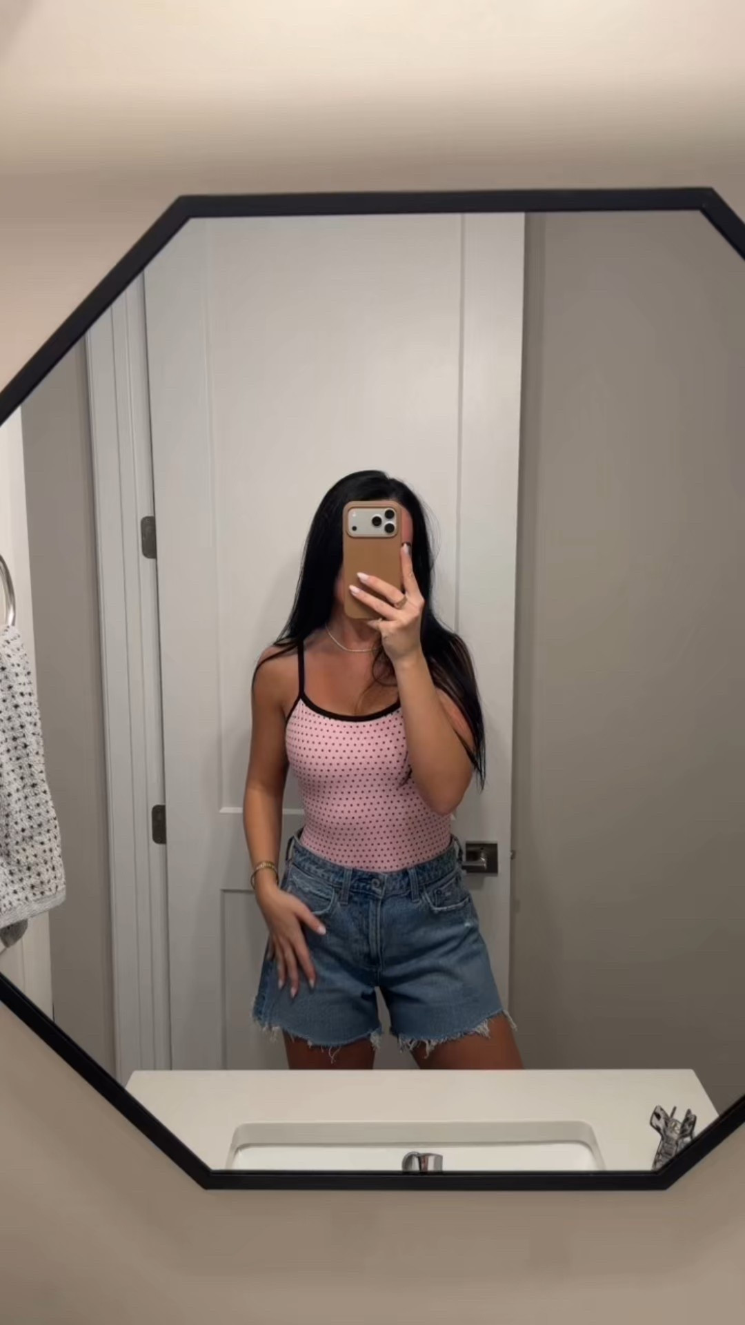 PINK by Frankie's Bikinis is back!! Limited edition ✨👙

#pinkpartner  @vspink 

