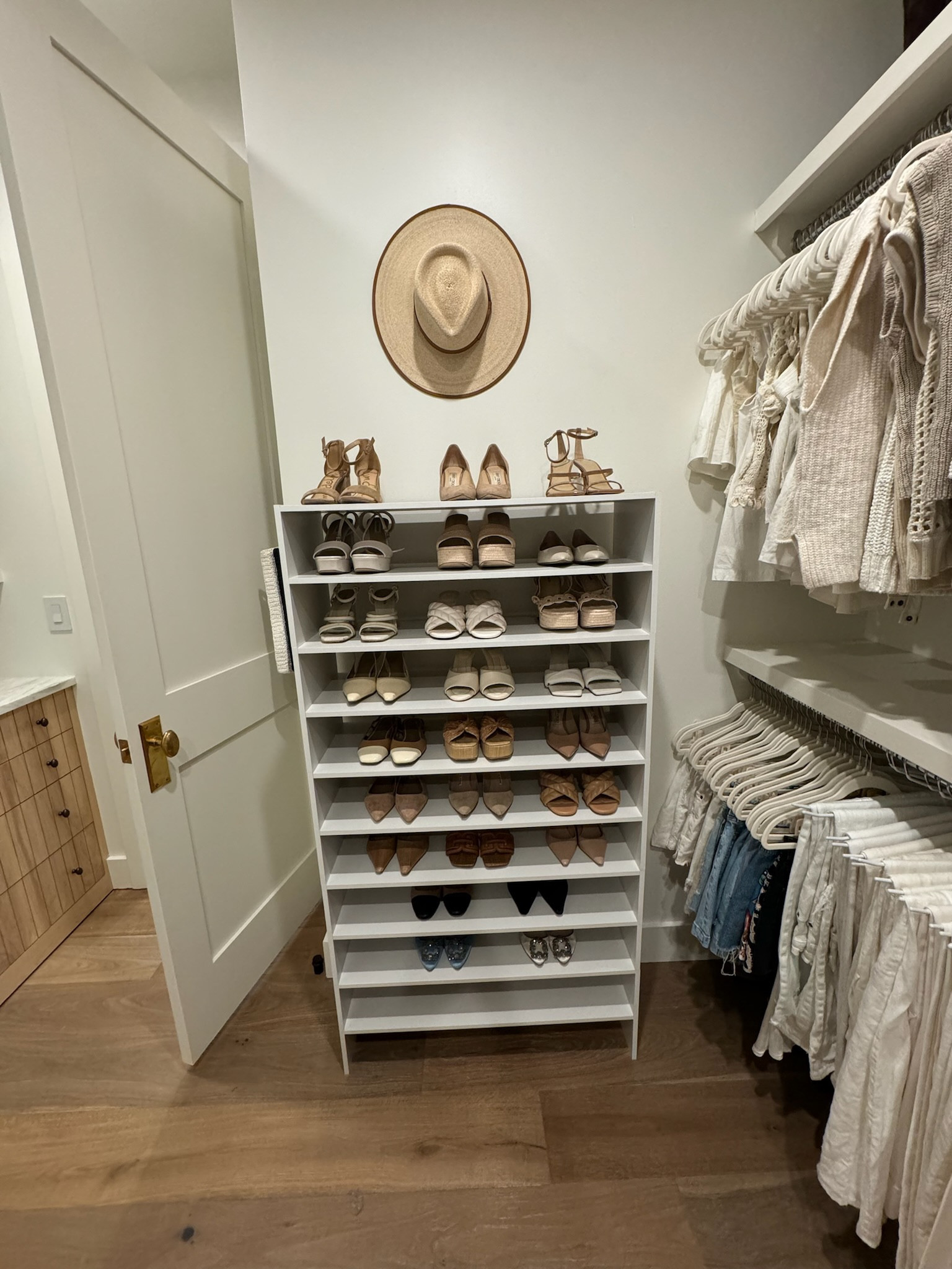Solution to organize your shoes #organize #closet #shoes