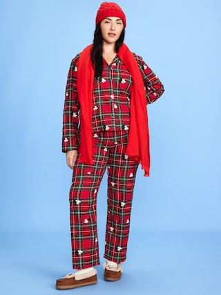 Old Navy x Disney Mickey Mouse & Friends Printed Flannel Pajama Set for Women | Old Navy (US)