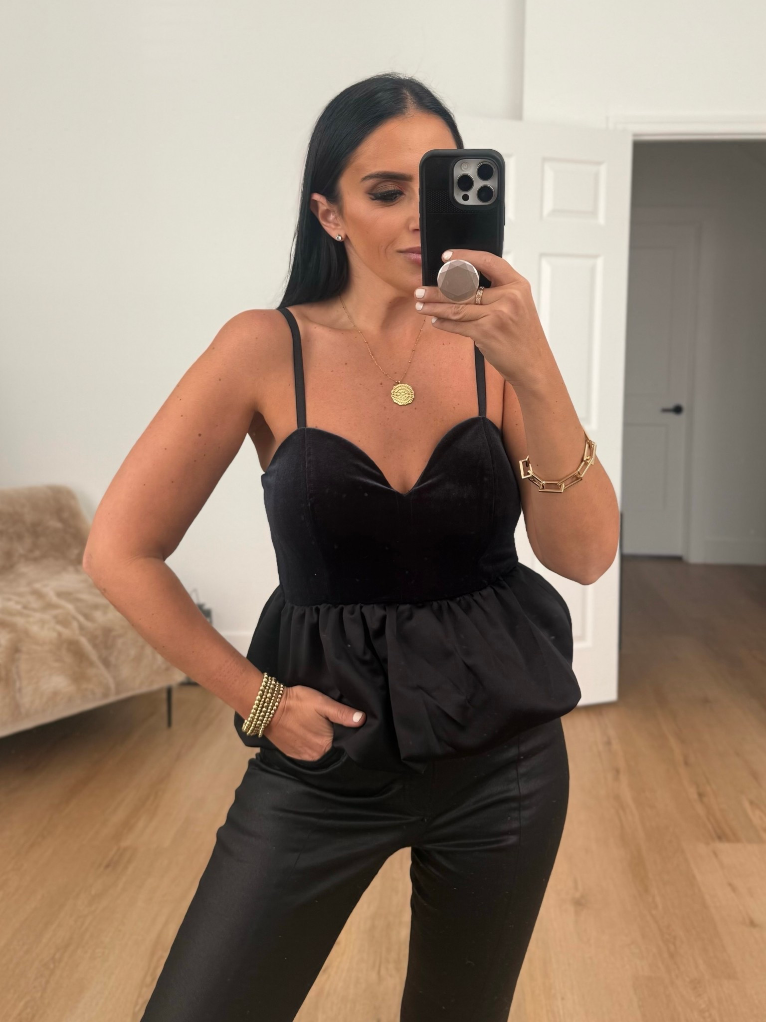 Madden NYC Women's Sleeveless Velour Bubble Hem Top wearing size medium only $14