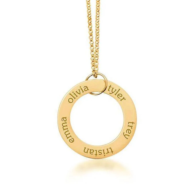 Gold Circle Pendant Necklace - 5 Names | Tiny Tags