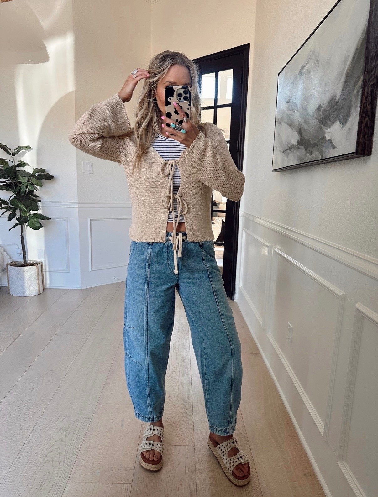 🤍 Viral pull on jeans 👖 looks IDENTICAL to the Gap jeans for $28! 🤭✨🙌🏼👀 These sold out quick last time, so don’t wait!!! Wearing size s / my tts 


#LTKootd #LTKdayinmylife #LTKgrwm