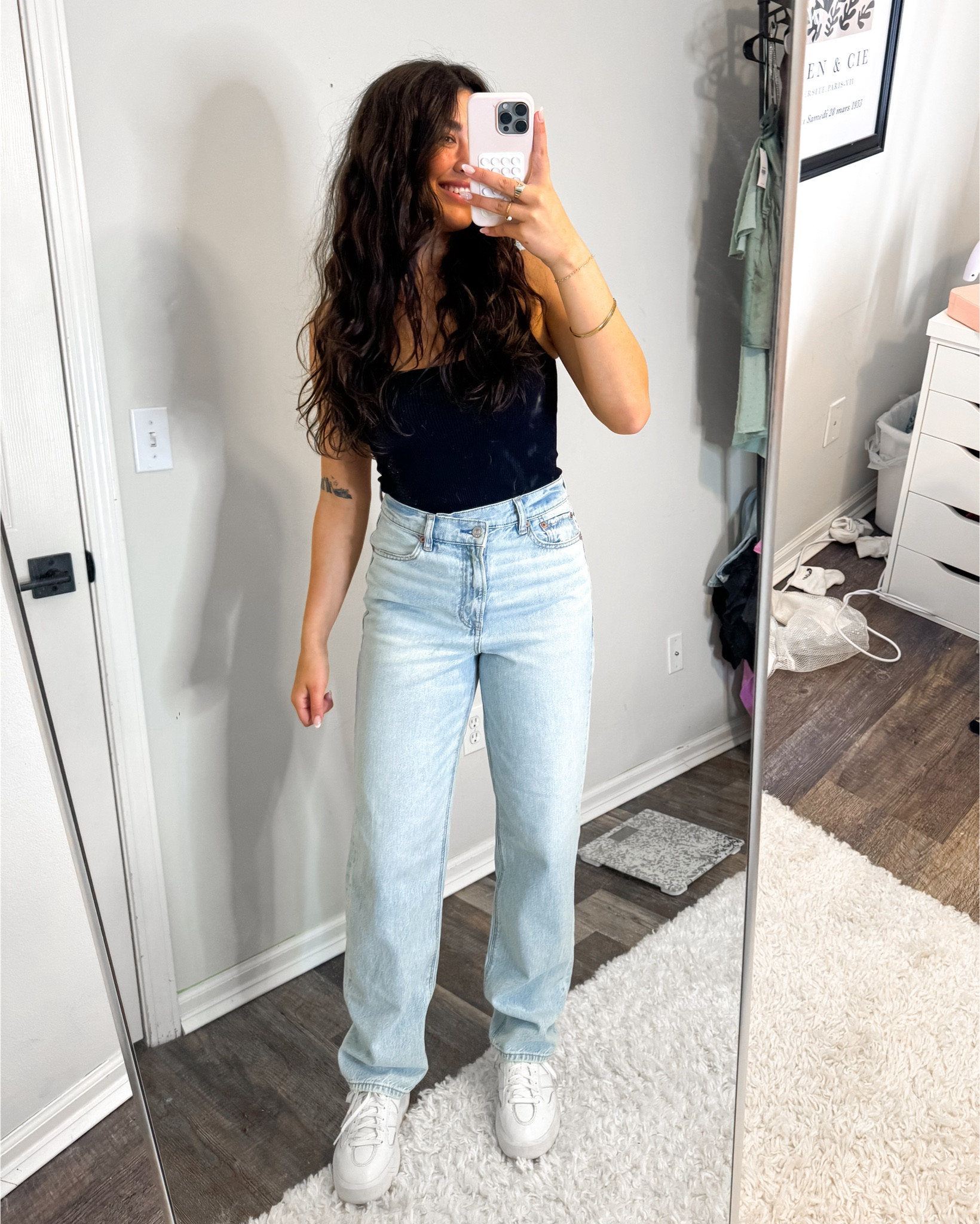 American Eagle Crossover Baggy Straight Jean! SO comfy!!!! #LTKamericaneagle

#LTKSeasonal