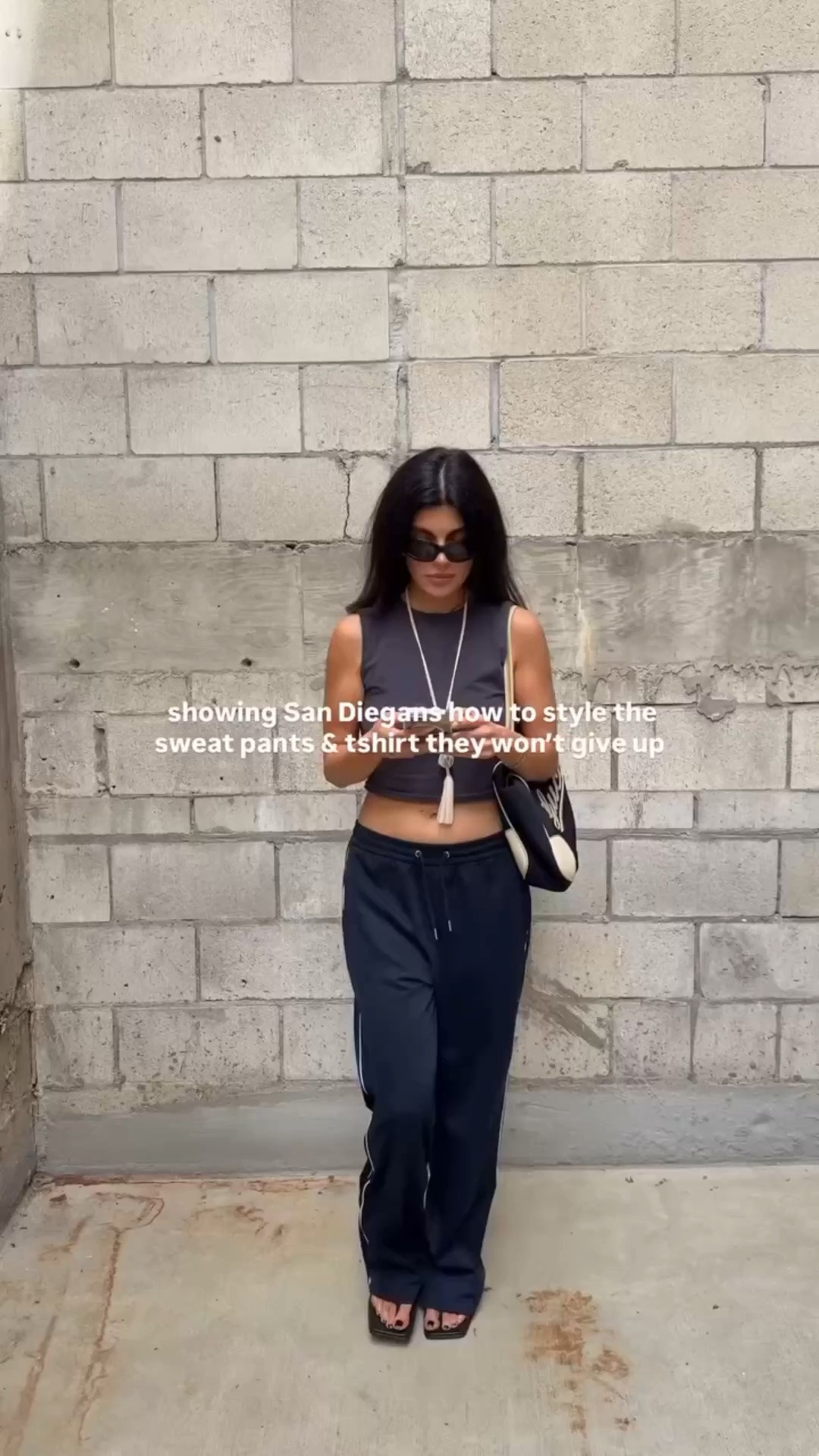 Outfit of the day... where are my San Diego fashion girls at?

What I'm wearing, casual ootd, casual chic look, styling inspo, summer transitional style

#LTKootd #LTKgrwm