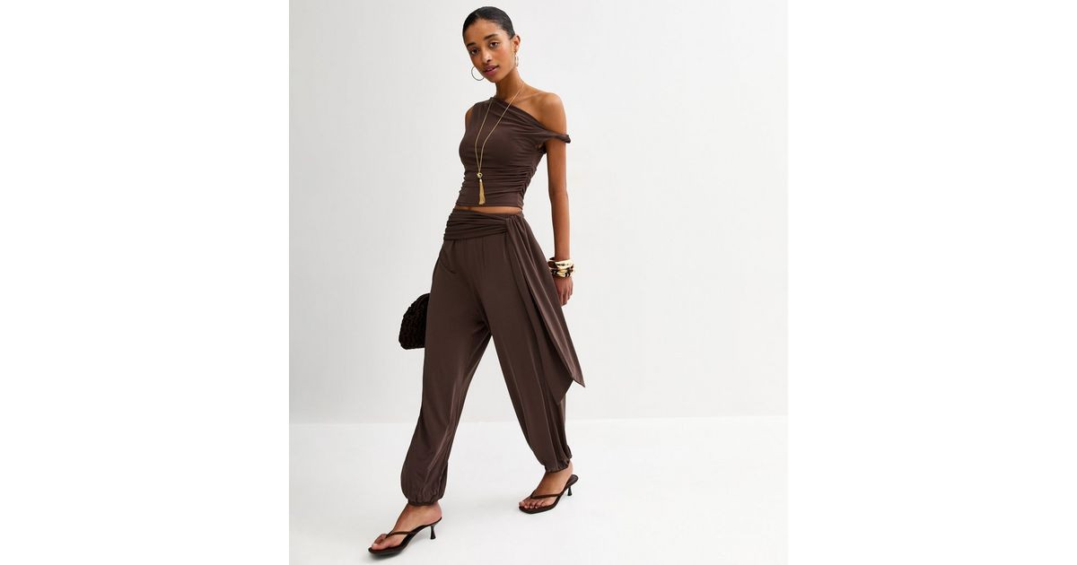 Dark Brown Tie Waist Tapered Trousers | New Look | New Look (UK)