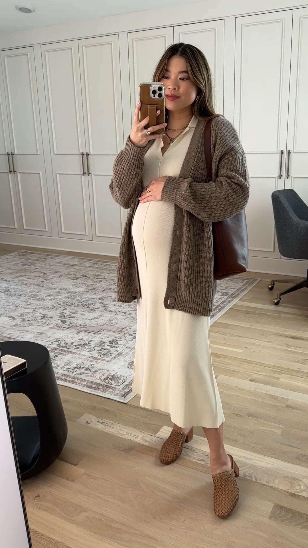 Jenni Kayne is doing a 20% off Valentine’s Day sale through 02/14. Use code “VALENTINE”! 


#valentinesdayoutfit #datenightoutfit #maternity  #dress 

#LTKbump #LTKSpringSale #LTKsalealert