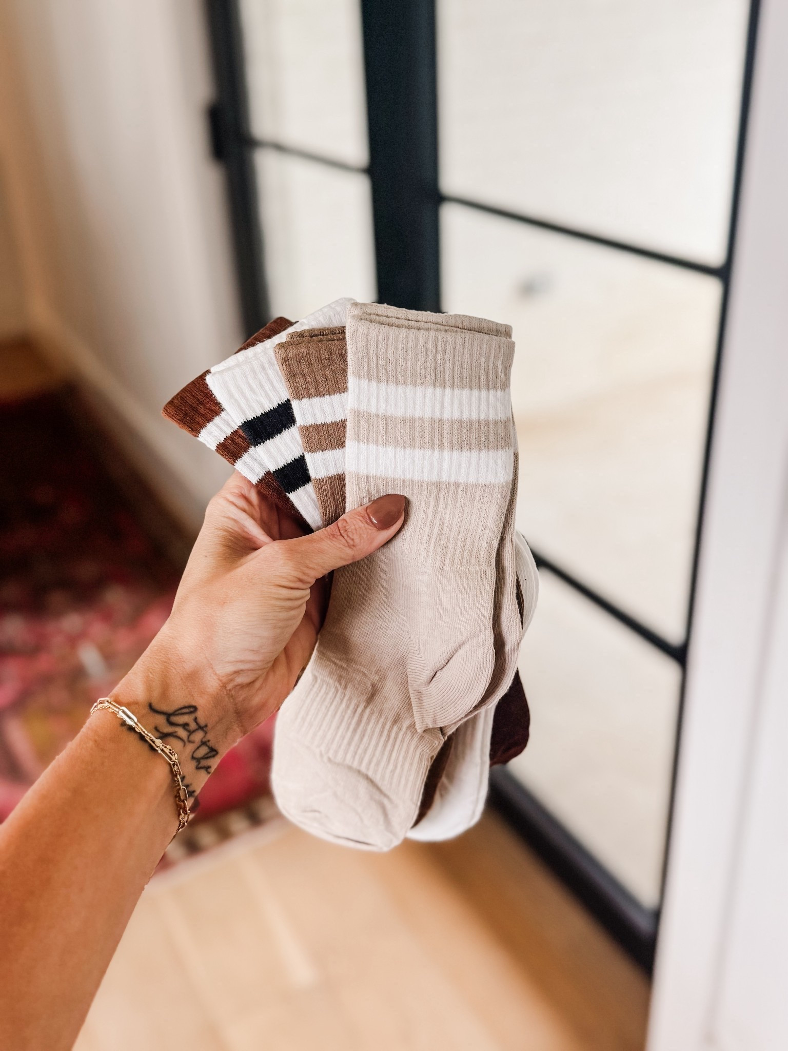 To go with the *chocolate brown everything* I am wearing right now.

#LTKFindsUnder50 #LTKgrwm #LTKootd