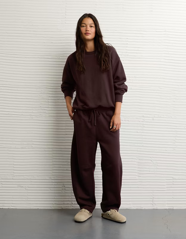 AE Everyday Luxe Barrel Sweatpant | American Eagle Outfitters (US & CA)