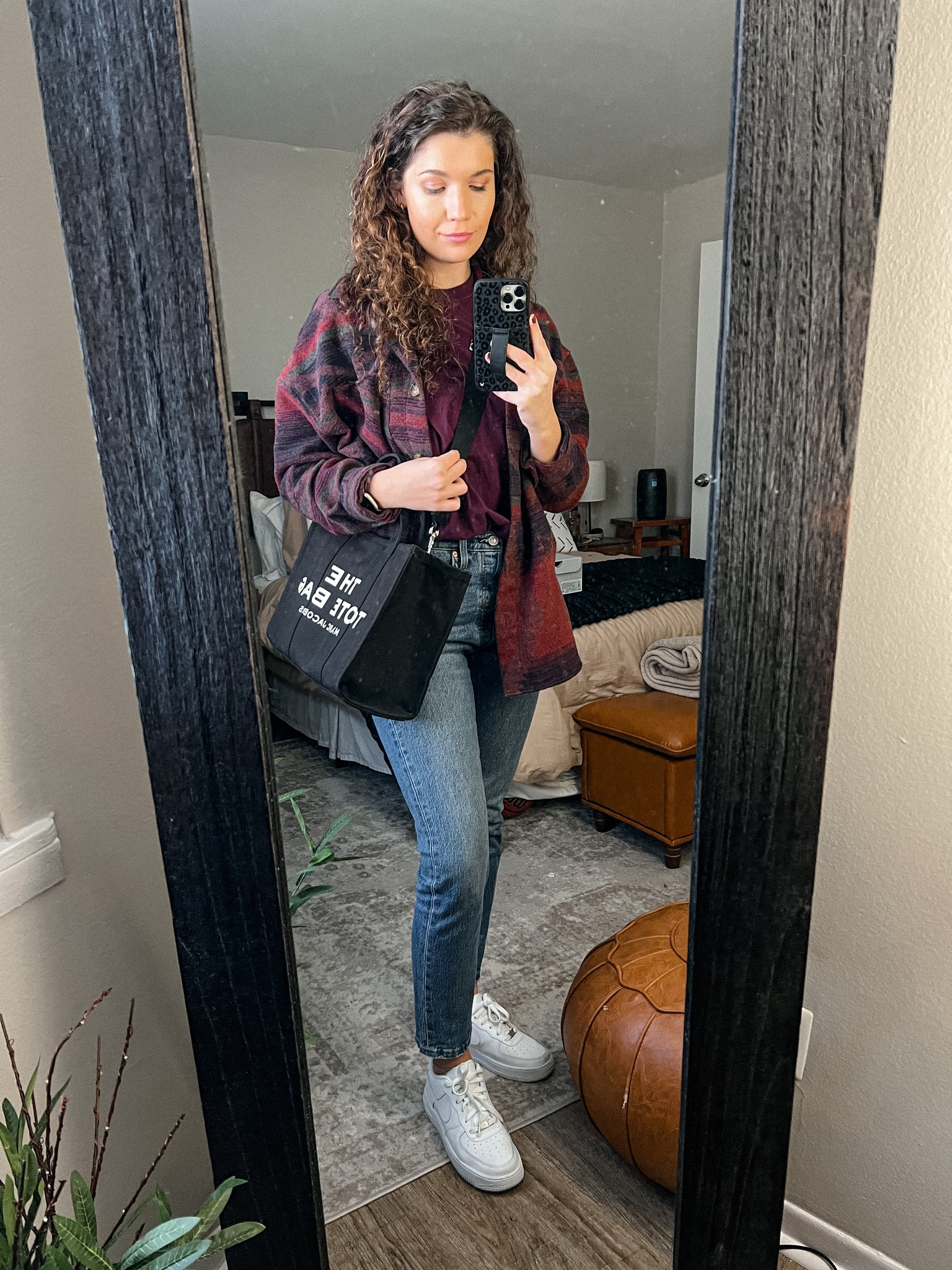 Sunday Morning ☁️ Jeans in size 29, flannel in size large + Marc Jacob’s handbag and AF1s. 

#LTKstyletip #LTKbeauty