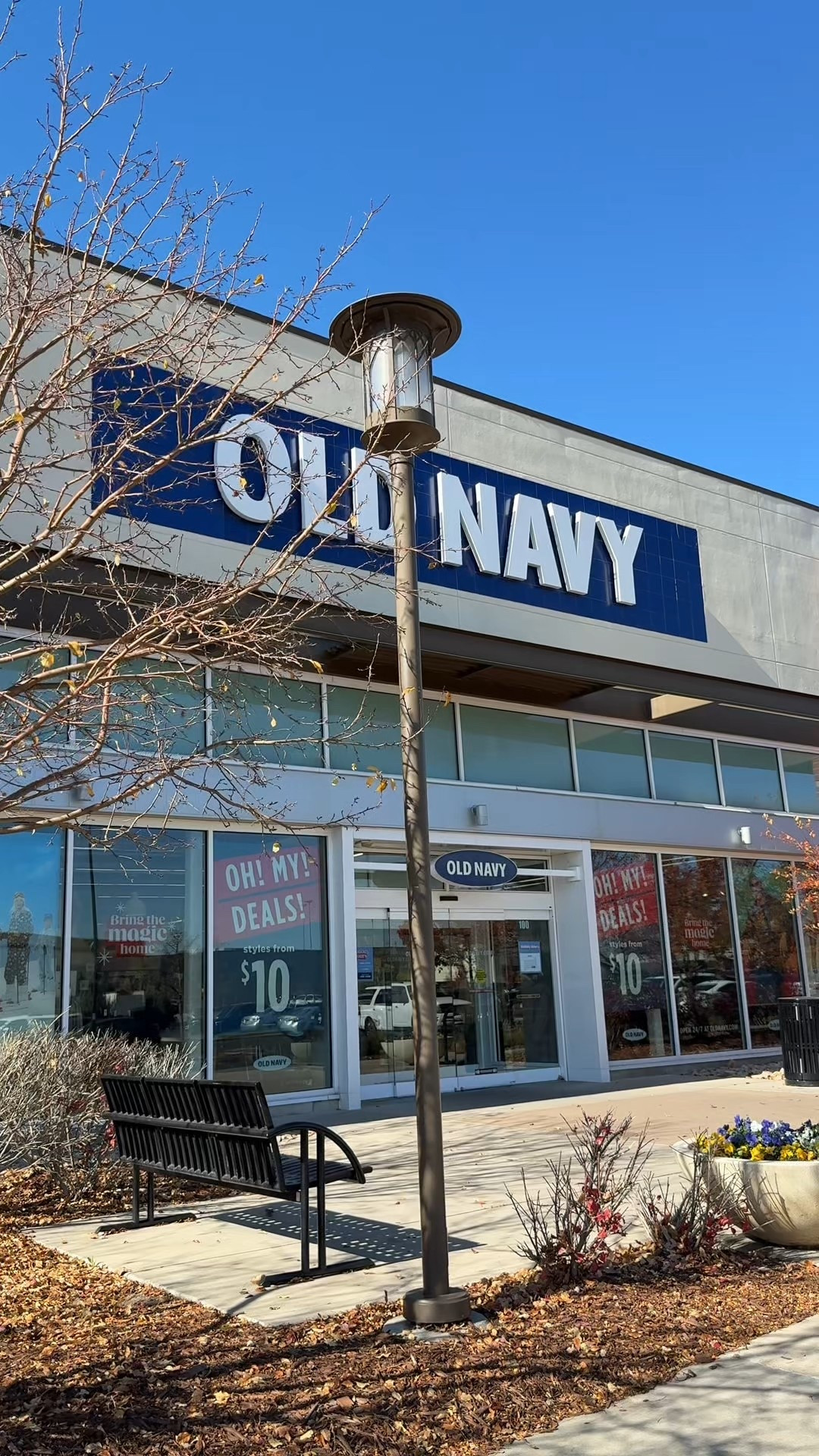 40% Off everything ends 11/11 

#LTKSeasonal #LTKGiftGuide #LTKHoliday