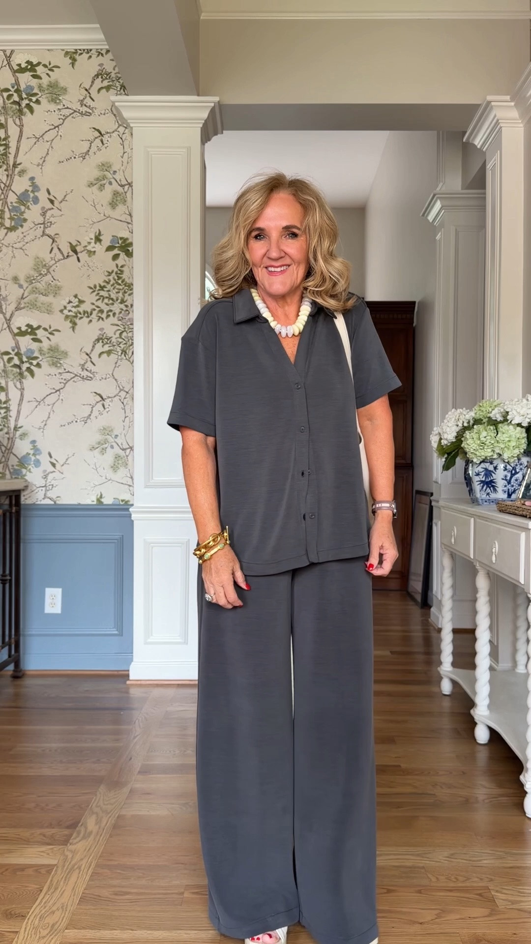 25% off code AE25 on @Spanx air essentials 
Woah. Comfort and elegant. That’s how this makes you feel. 

Spanx new sandwashed fabric is divine. 
Top med 
Bottom med petite

#LTKOver40 #LTKootd #LTKPetite

#LTKSaleAlert