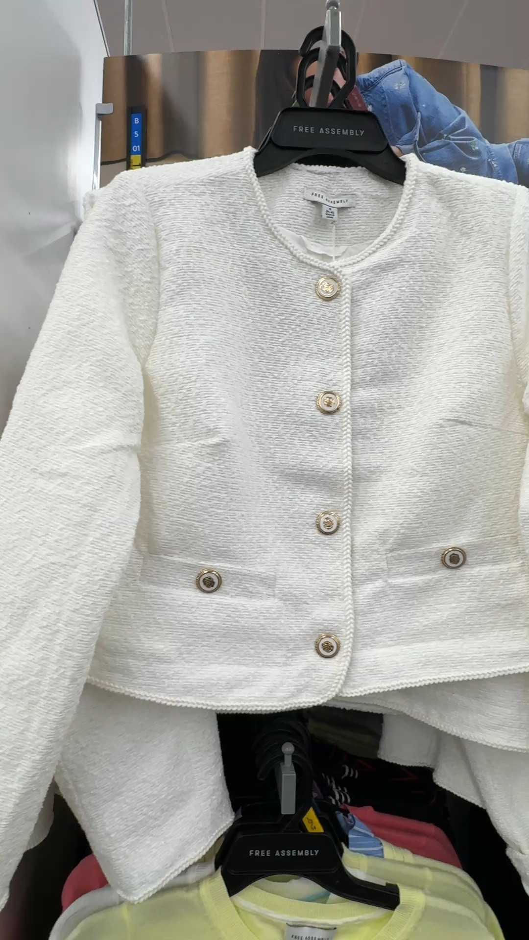 Walmart jacket 

#LTKWorkwear #LTKootd